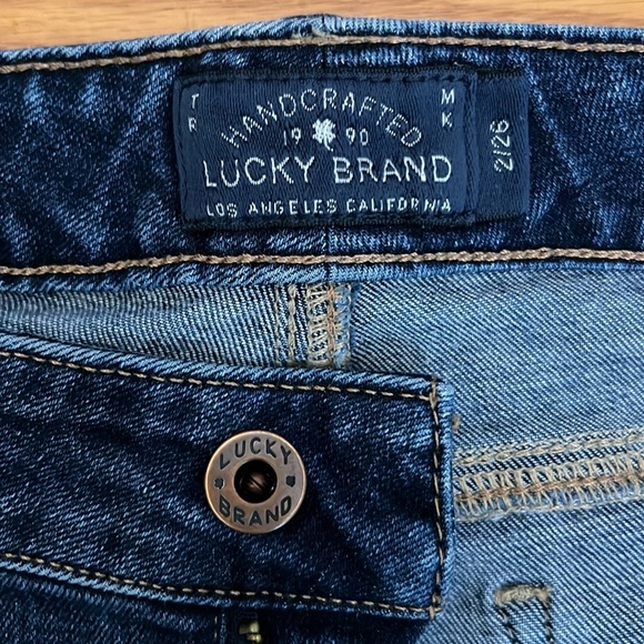 Lucky Brand Low Rise Lolita Skinny Jeans 2/26 - Picture 6 of 9